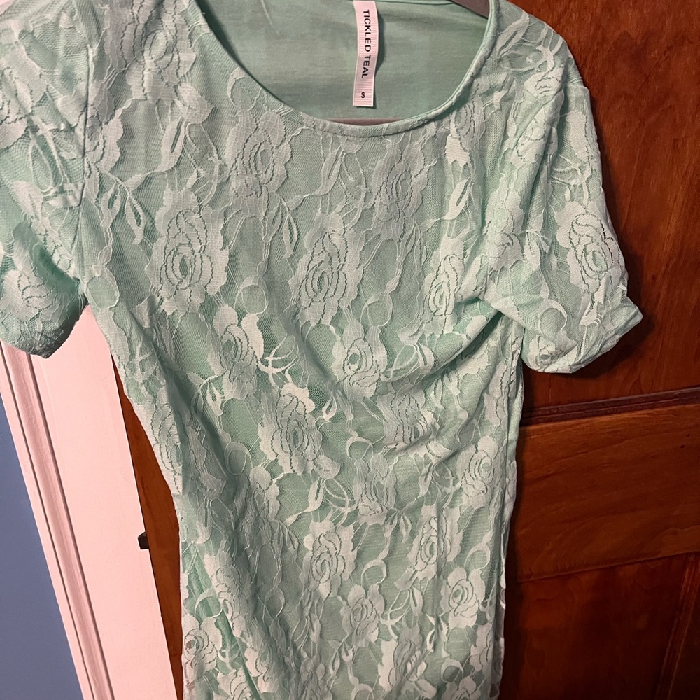 Body con lace dress never worn